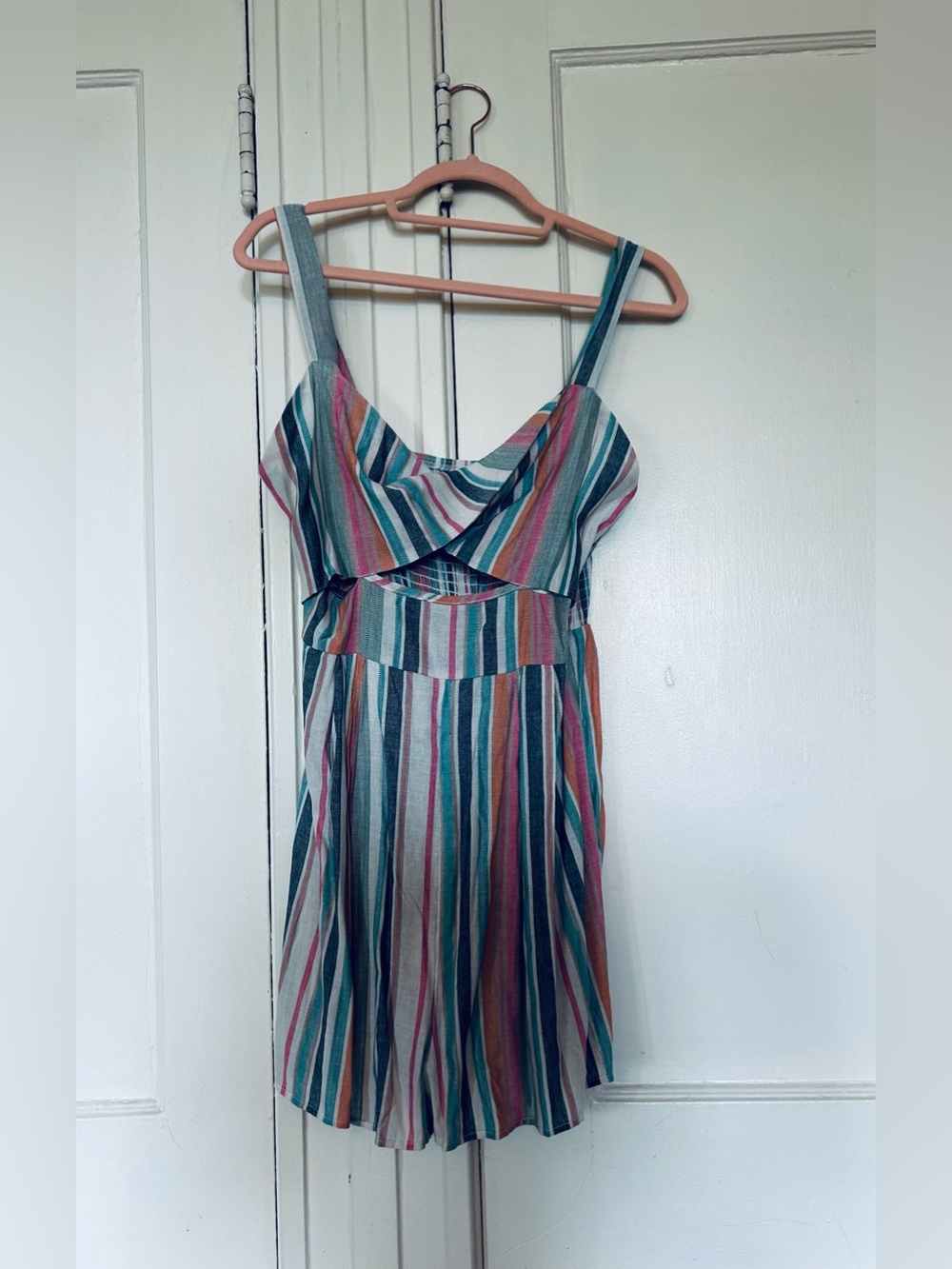 SHEIN Multicolor Vertical Stripe Romper with Waist Cutout